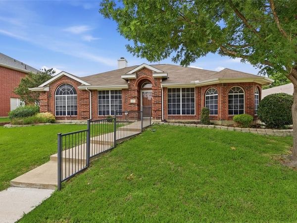 3611 Cedar Creek Lane, Sachse, TX 75048