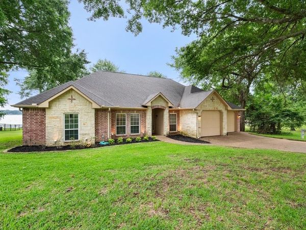 8009 Tourmoline, Streetman, TX 75859