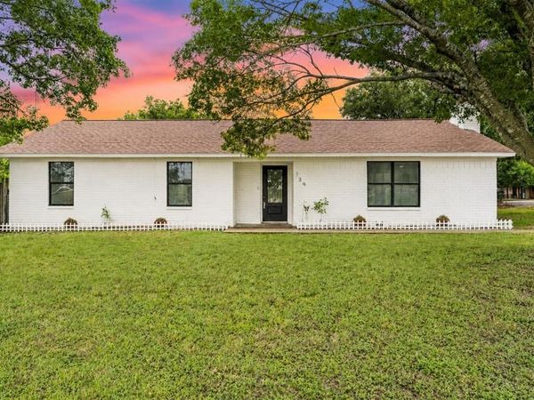 139 Claire Newell Lane , Waco, TX 76705