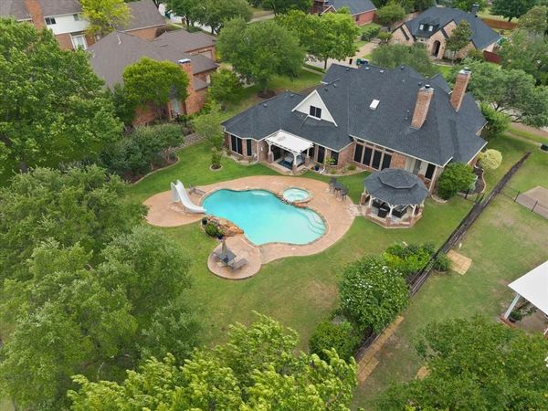 621 Liechty Court, Heath, TX 75032
