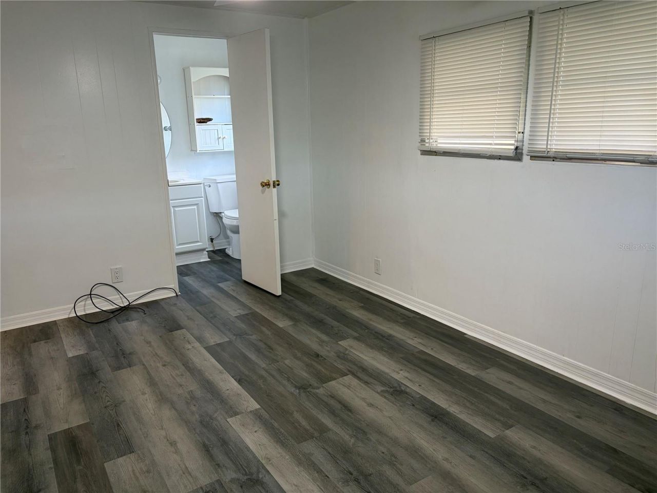 5221 Beechmont Avenue, Sarasota, FL 34234 Photo