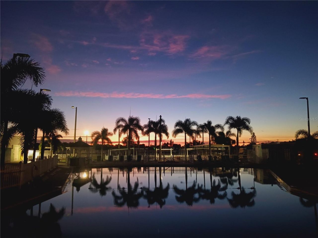 5221 Beechmont Avenue, Sarasota, FL 34234 Photo