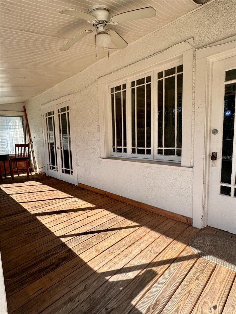 820 W Canal Street, New Smyrna Beach, FL 32168 Photo