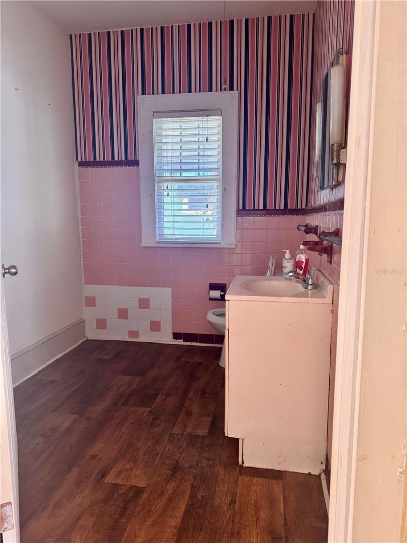 820 W Canal Street, New Smyrna Beach, FL 32168 Photo