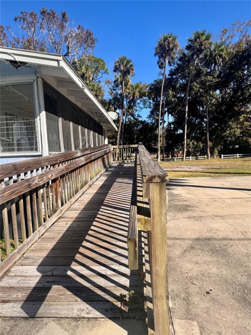 820 W Canal Street, New Smyrna Beach, FL 32168 Photo