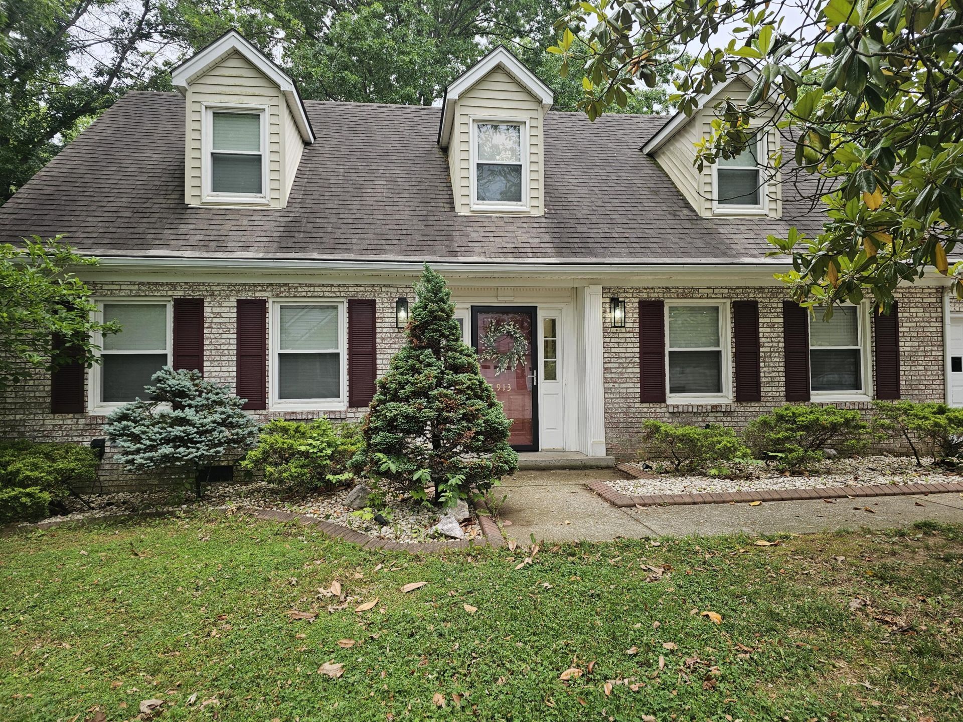 913 Stoney Creek Drive, Frankfort, KY 40601