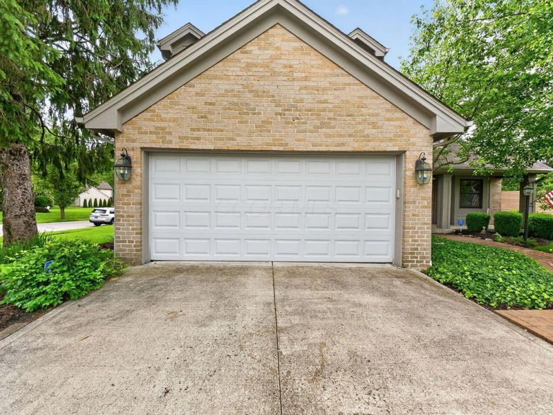 7060 Cloverdale Lane, Columbus, OH 43235 Photo 37