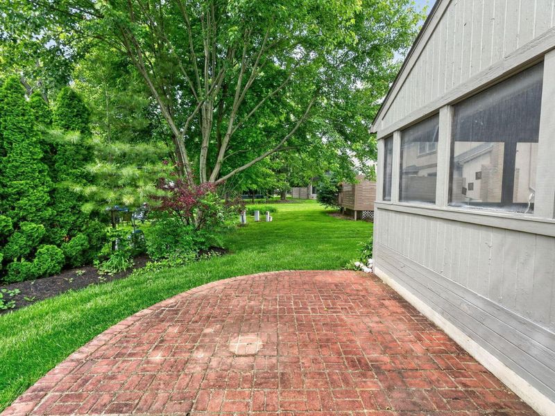 7060 Cloverdale Lane, Columbus, OH 43235 Photo 42