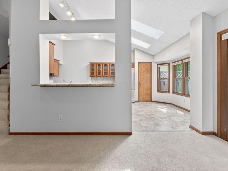 7060 Cloverdale Lane, Columbus, OH 43235 Photo 53
