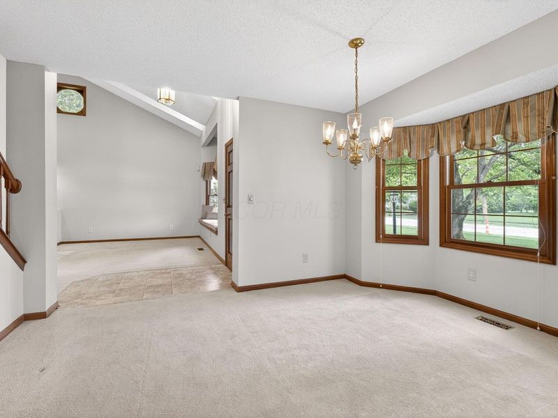 7060 Cloverdale Lane, Columbus, OH 43235 Photo 59
