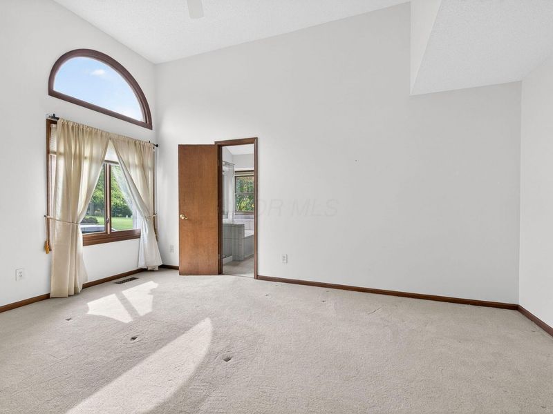 7060 Cloverdale Lane, Columbus, OH 43235 Photo 65