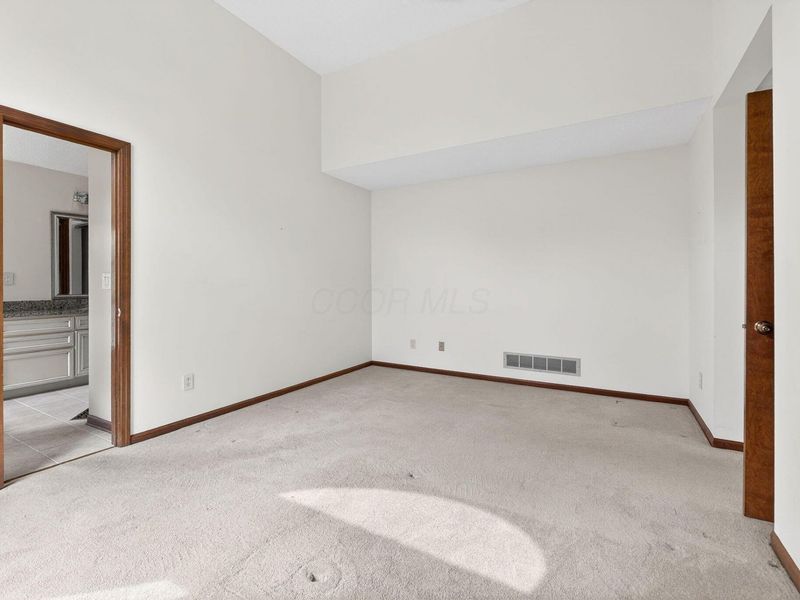 7060 Cloverdale Lane, Columbus, OH 43235 Photo 68