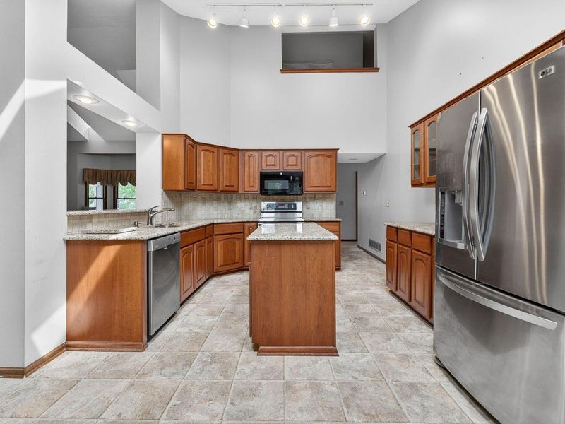 7060 Cloverdale Lane, Columbus, OH 43235 Photo 7
