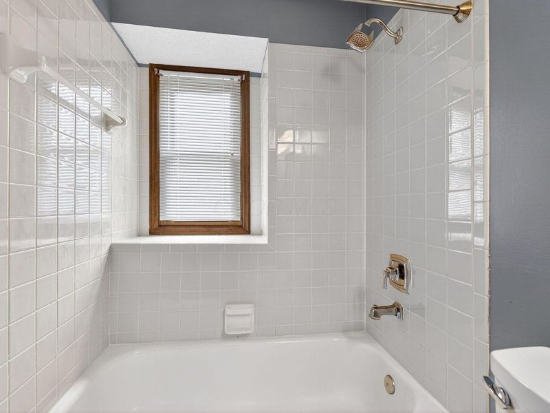 7060 Cloverdale Lane, Columbus, OH 43235 Photo 86