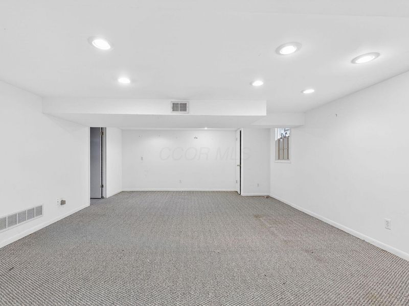 7060 Cloverdale Lane, Columbus, OH 43235 Photo 88