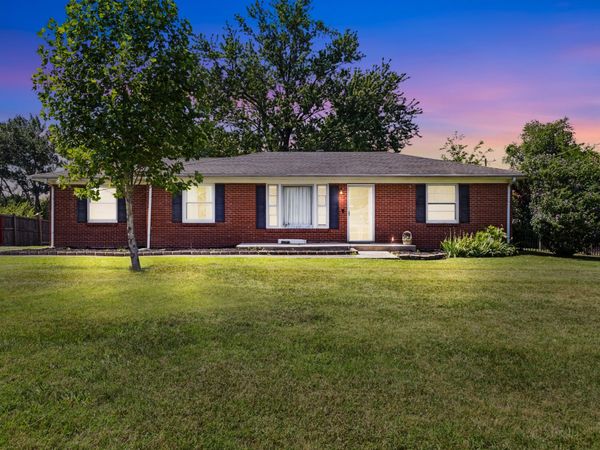 508 Needmore Rd, Clarksville, TN 37040
