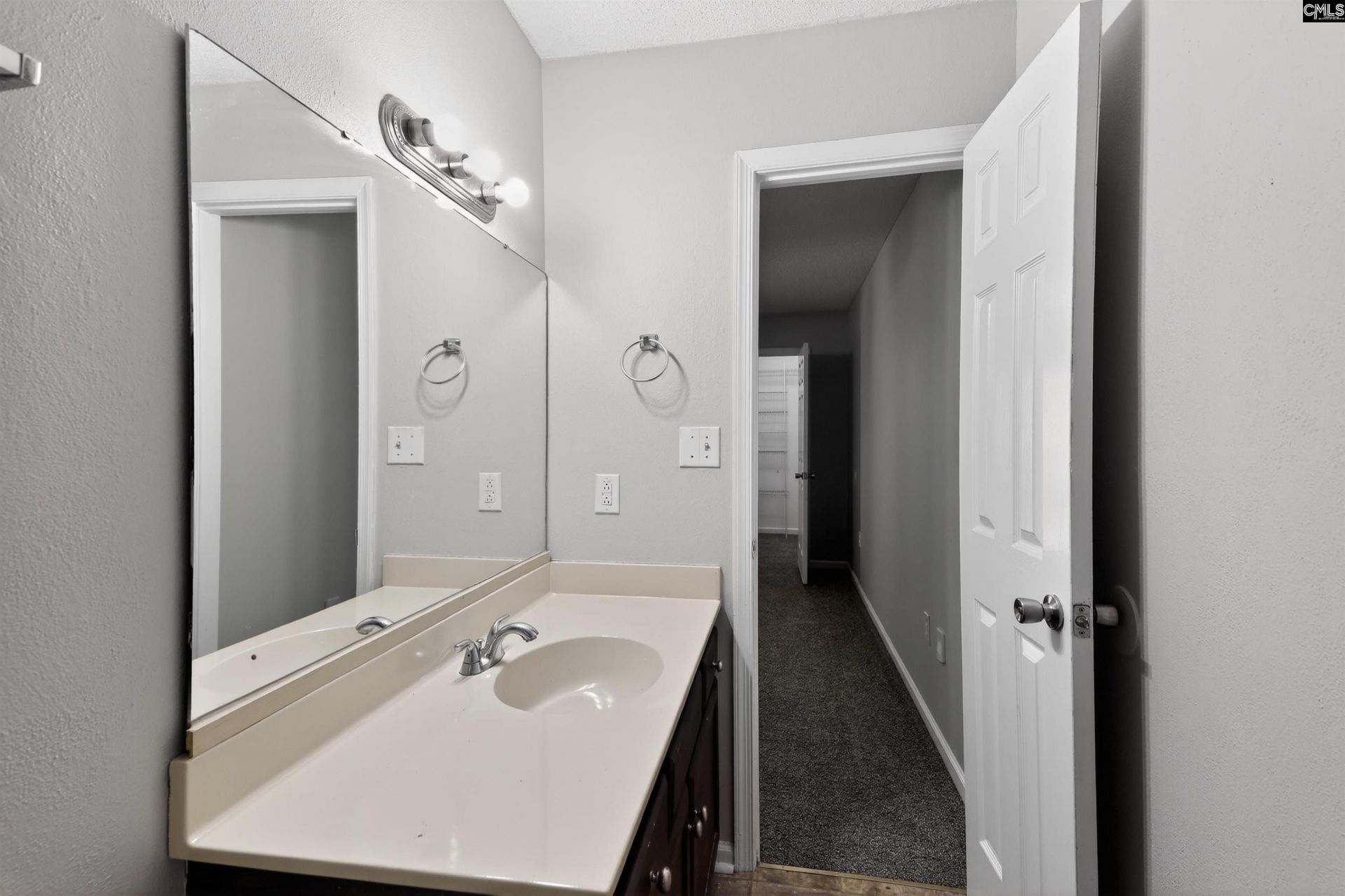 3643 Linbrook Drive  Photo 25