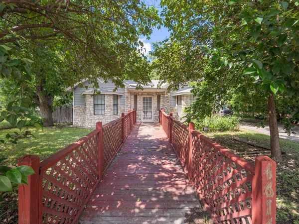 4616 E Cesar Chavez ST, Austin, TX 78702