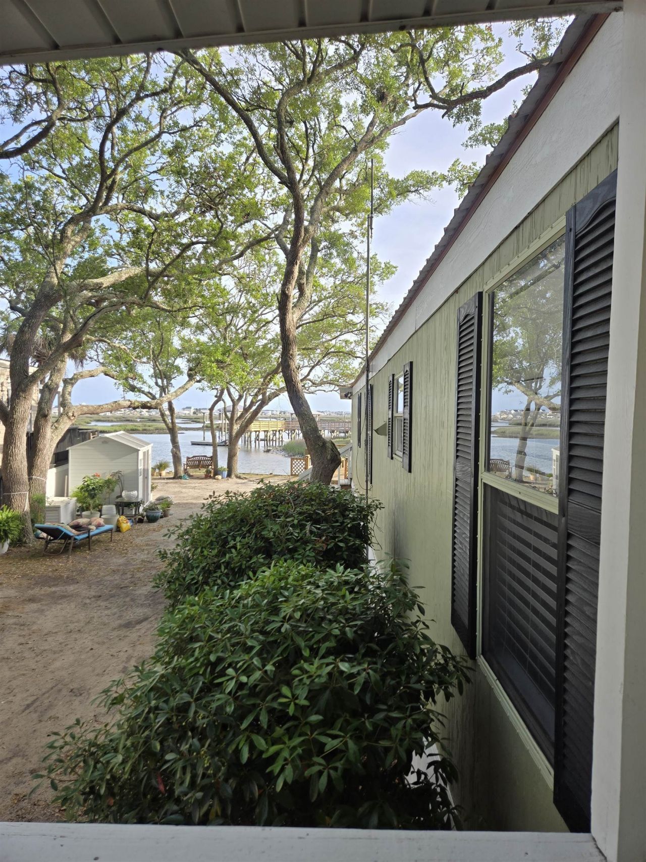 350 Ocean Breeze Dr.  Photo 4