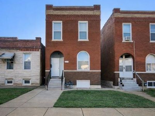 4652 Alaska Avenue , St Louis, MO 63111