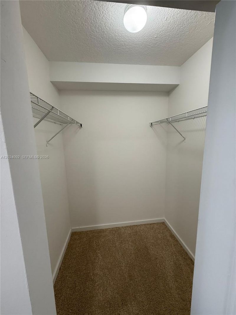 601 NE 23rd St, Unit 804, Miami, FL 33137 Photo