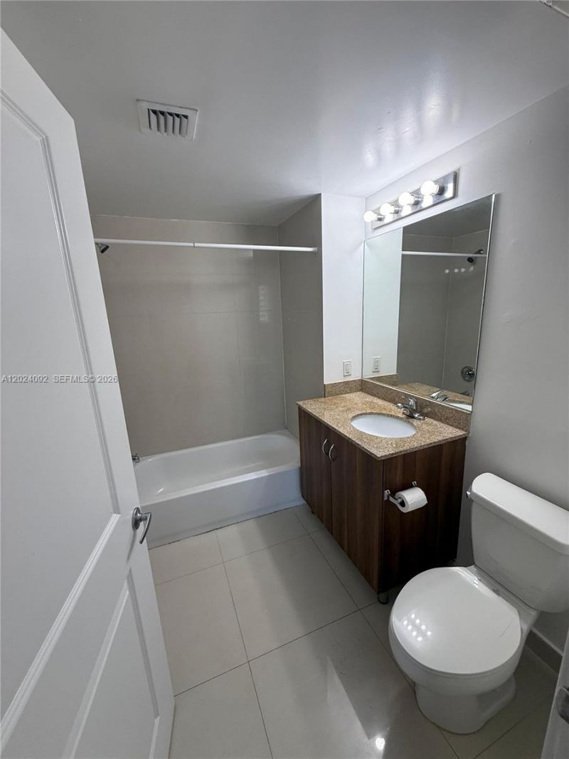 601 NE 23rd St, Unit 804, Miami, FL 33137 Photo