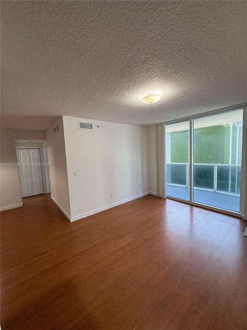 601 NE 23rd St, Unit 804, Miami, FL 33137 Photo