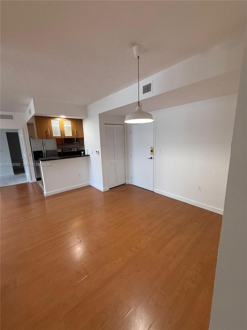 601 NE 23rd St, Unit 804, Miami, FL 33137 Photo