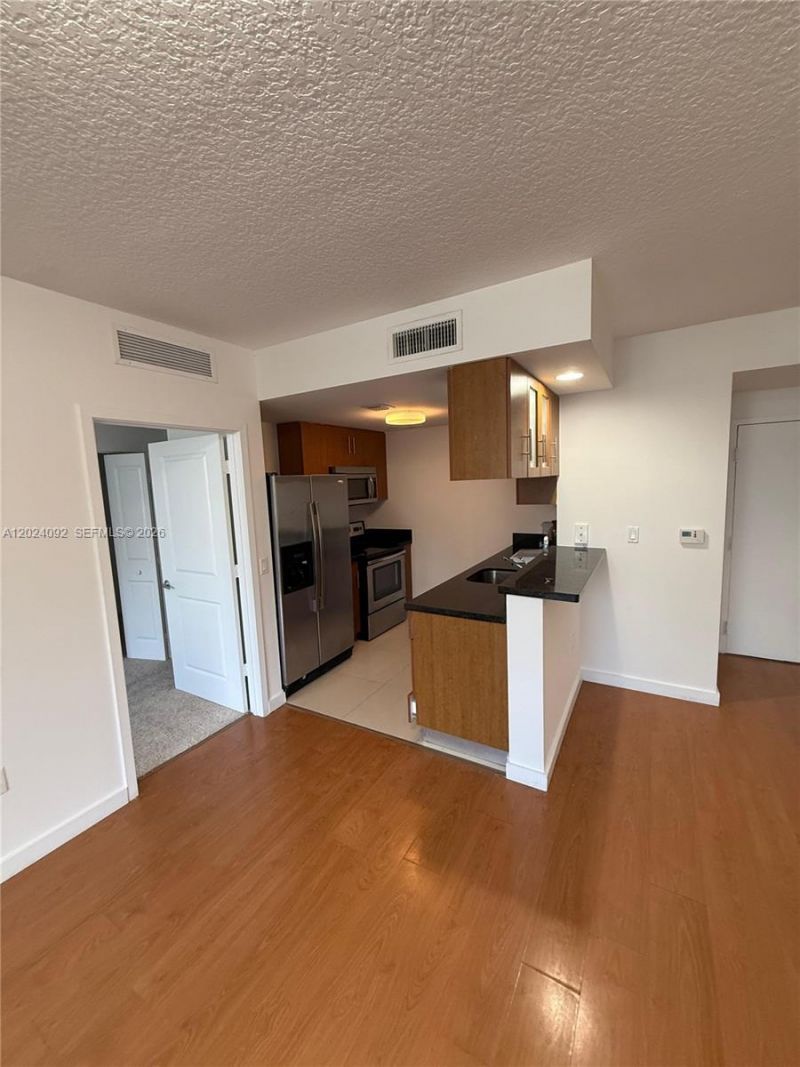601 NE 23rd St, Unit 804, Miami, FL 33137 Photo