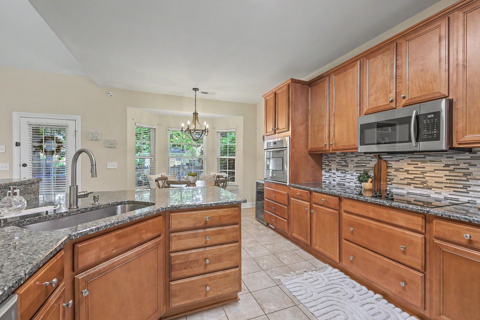 101 Horse Shoe Bay Court Photo 18
