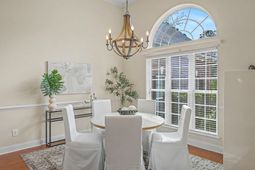 101 Horse Shoe Bay Court photo 4