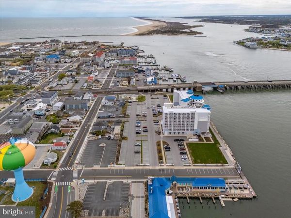 13 SAINT LOUIS AVENUE , OCEAN CITY, MD 21842