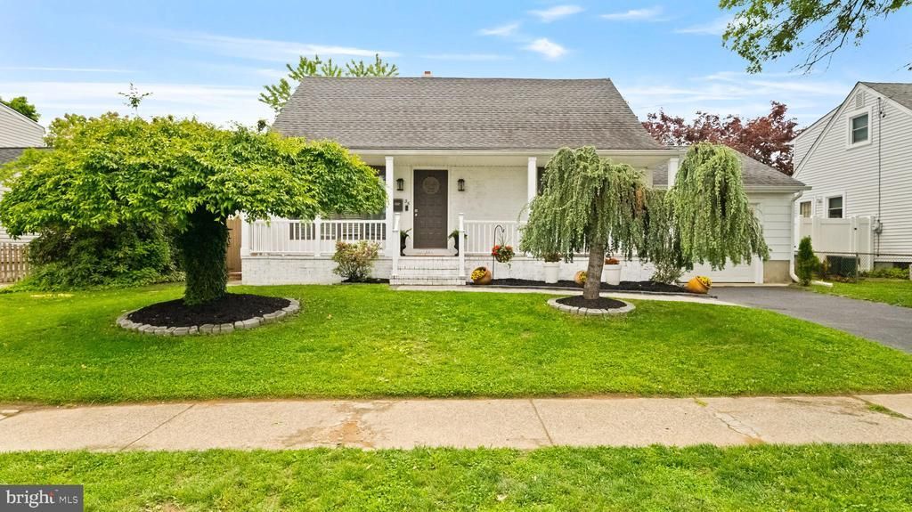 35 Baltusrol Street, Hamilton, NJ 08690 Main Photo