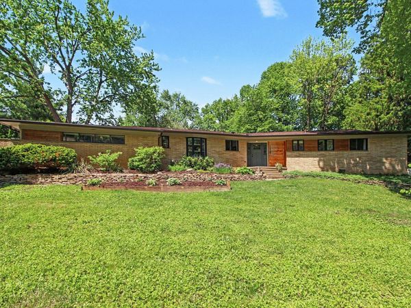 46800 Betty Hill Lane, Plymouth, MI 48170