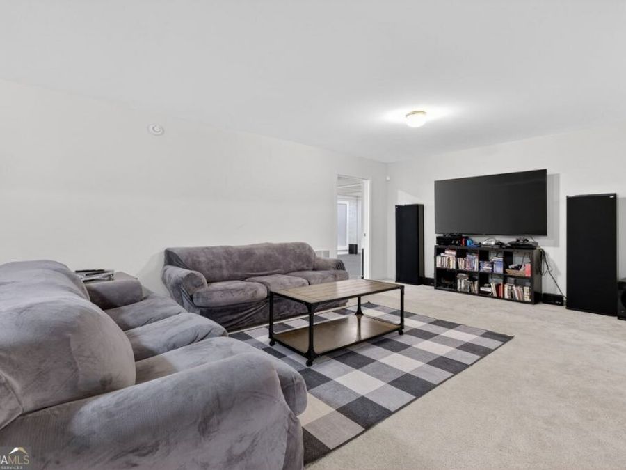 Property Image 46