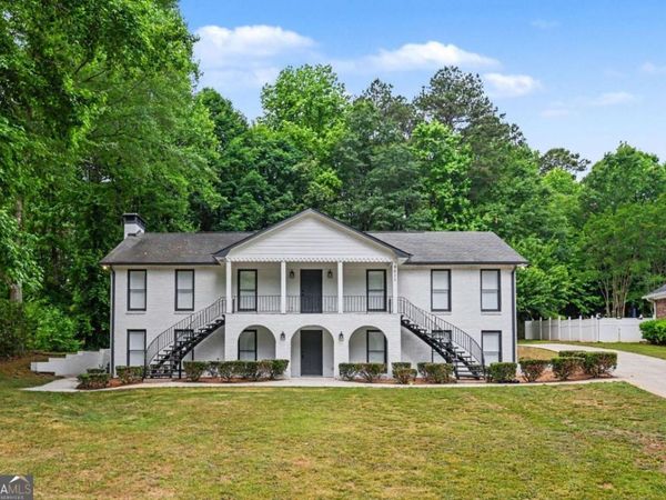 9011 Par Drive, Douglasville, GA 30134