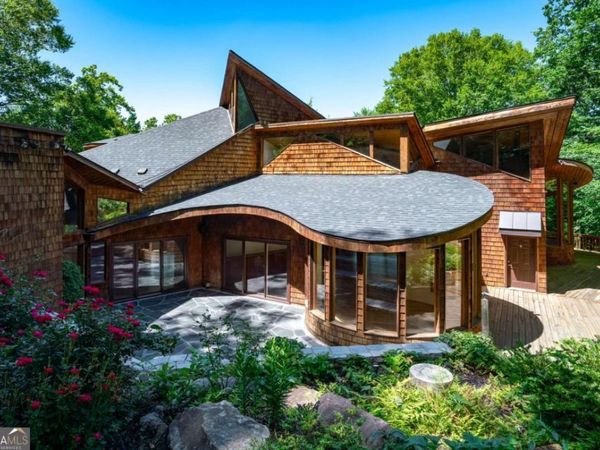 120 Laurel Drive NE, Atlanta, GA 30342