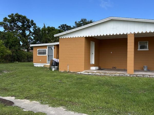 600 Roberts Street, Melbourne, FL 32901