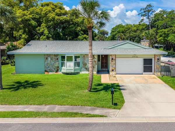 2916 Foxcroft Lane, South Daytona, FL 32119