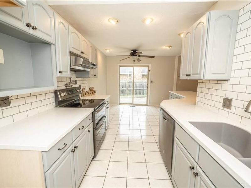 683 W Alkaline Springs Road, Vandalia, OH 45377 Photo 16
