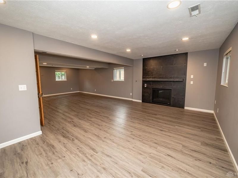 683 W Alkaline Springs Road, Vandalia, OH 45377 Photo 19