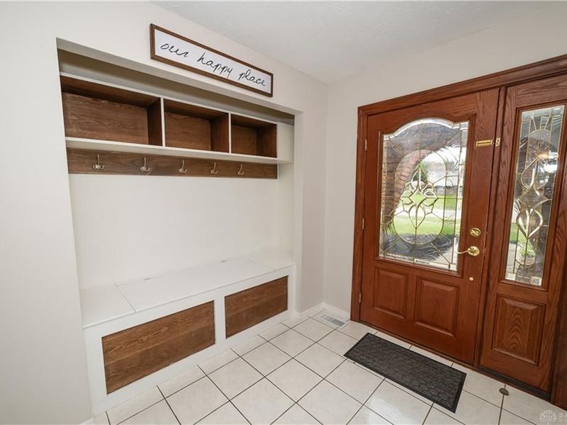 683 W Alkaline Springs Road, Vandalia, OH 45377 Photo 6