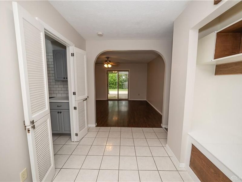 683 W Alkaline Springs Road, Vandalia, OH 45377 Photo 7