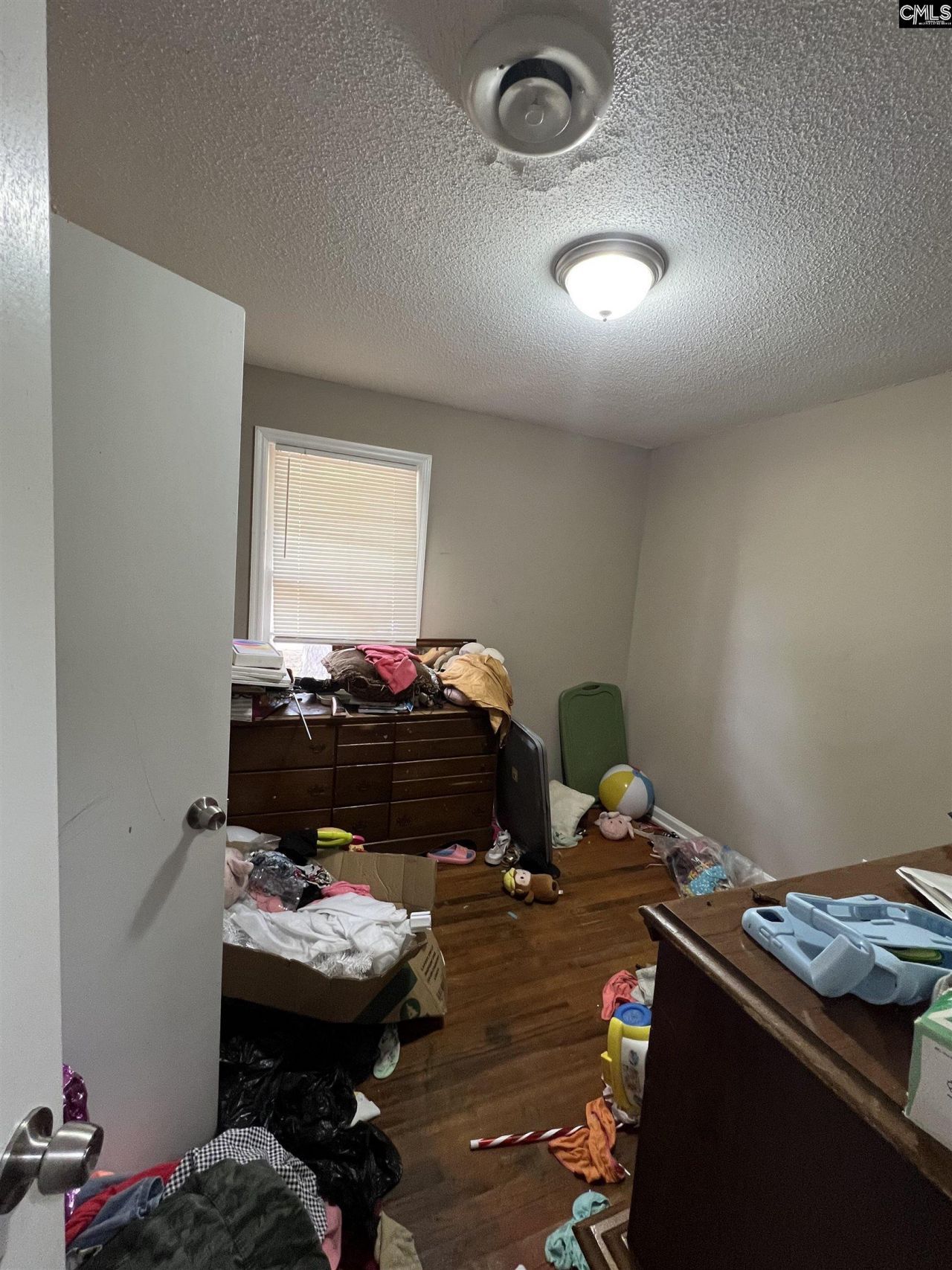 306 Charleswood Drive  Photo 11