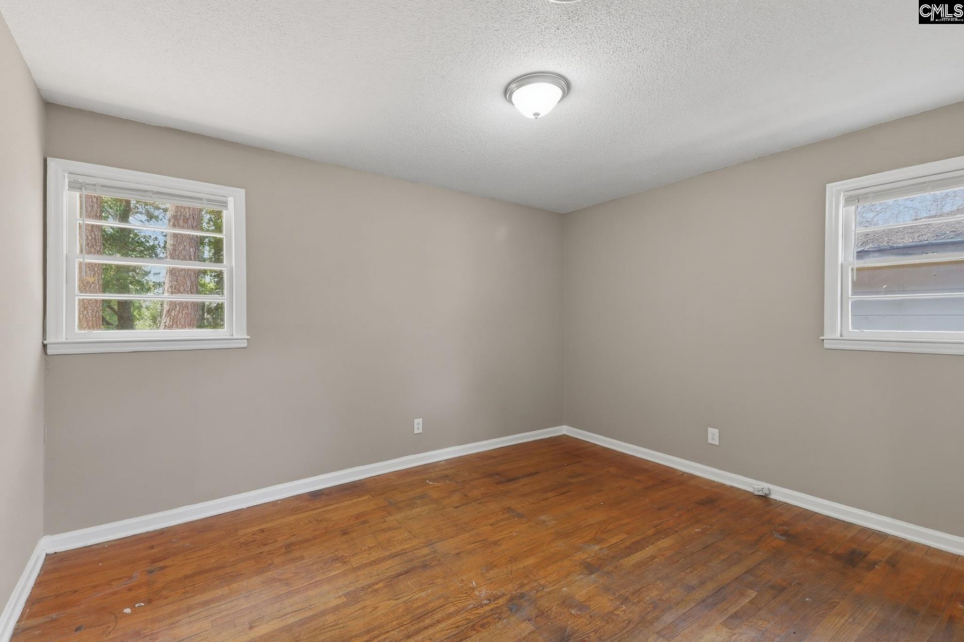 306 Charleswood Drive  Photo 20