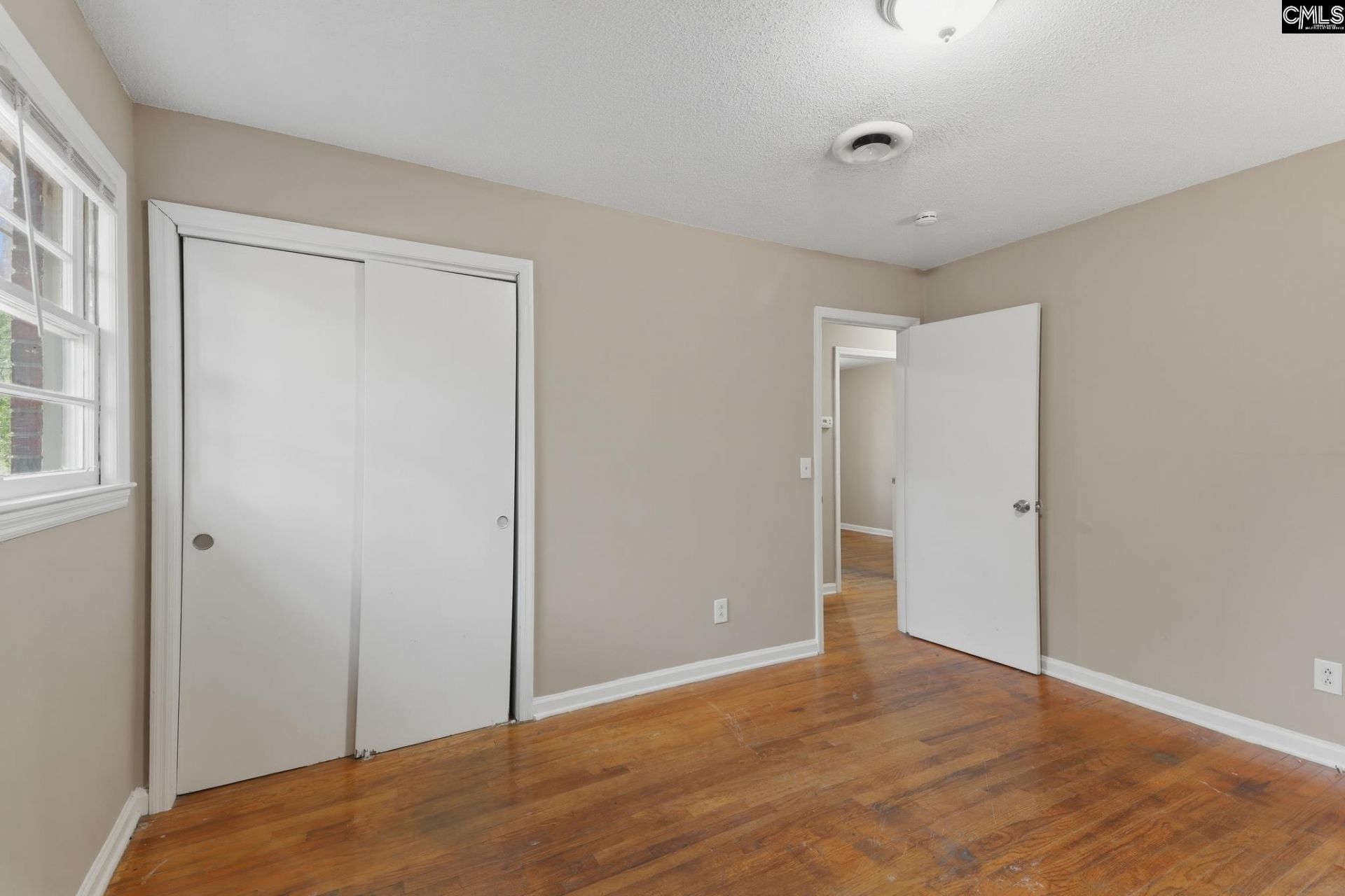 306 Charleswood Drive  Photo 22