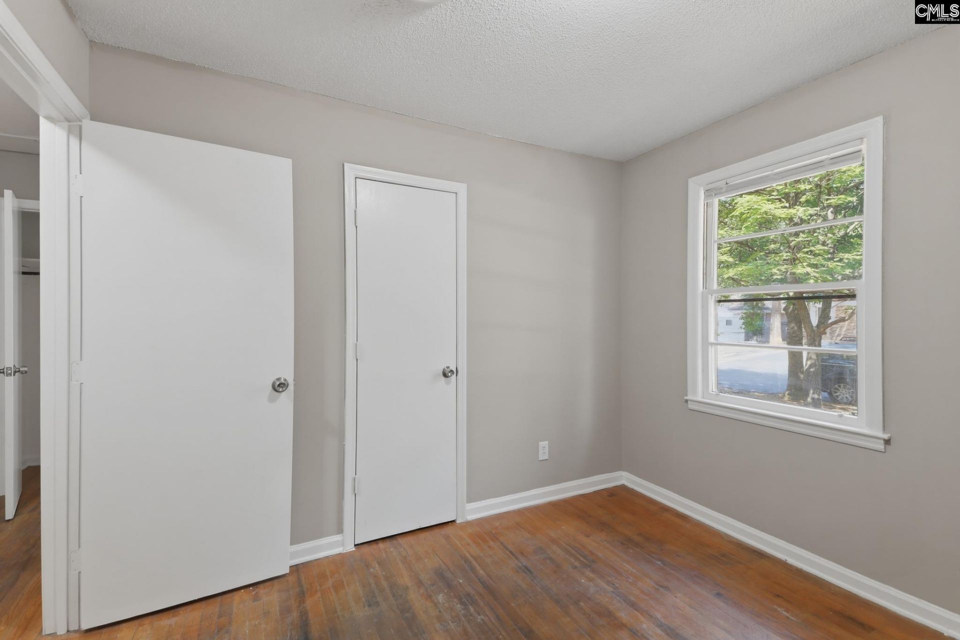 306 Charleswood Drive  Photo 29
