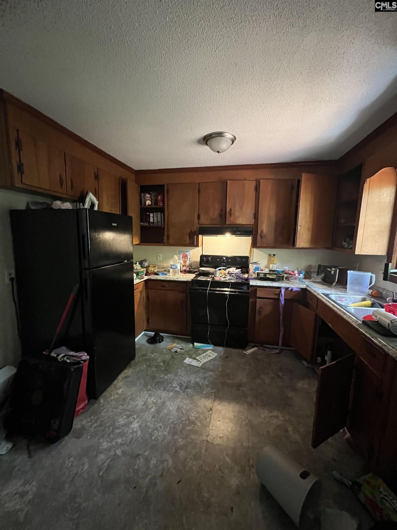 306 Charleswood Drive  Photo 7
