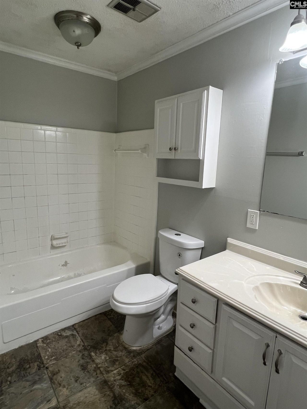 9 Highgate Circle  Photo 19