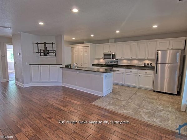785 N Fair Oaks Avenue, Unit 8, Sunnyvale, CA 94085